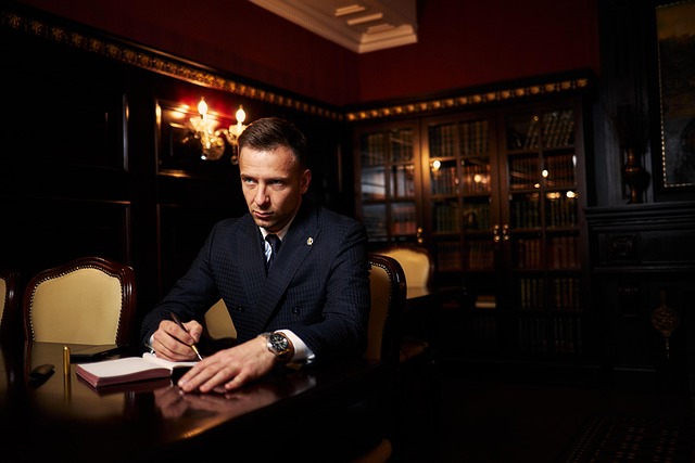 lawyer-attorney-law-judge-640x480-76784039.jpeg